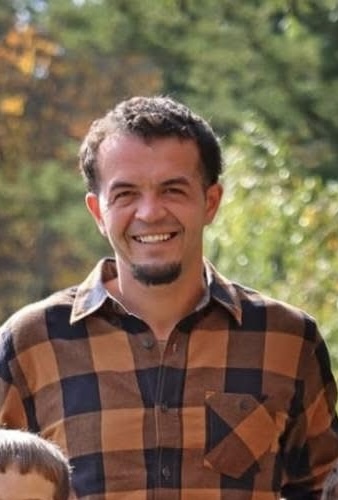 Jorge Velez Death Obituary: 37-Year-Old Man Killed in Worcester MA SUV Crash Near CSX Intermodal Terminal on Grafton Street – One-Vehicle Collision with Traffic Bollard Under Investigation.